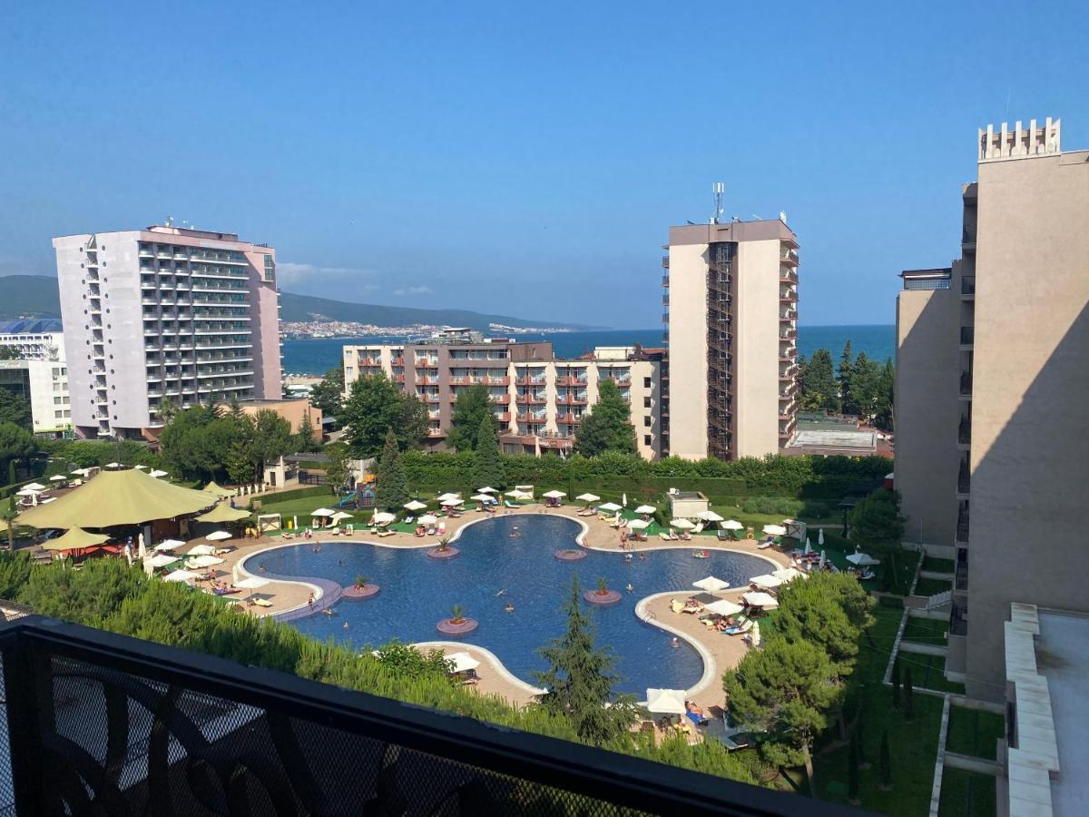 Barcelo Seaview Apartment Slântsjev Brjag Eksteriør bilde