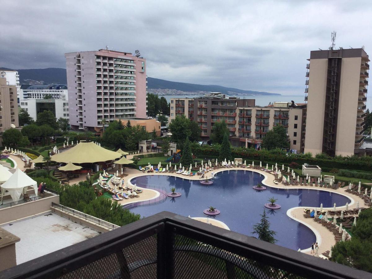 Barcelo Seaview Apartment Slântsjev Brjag Eksteriør bilde