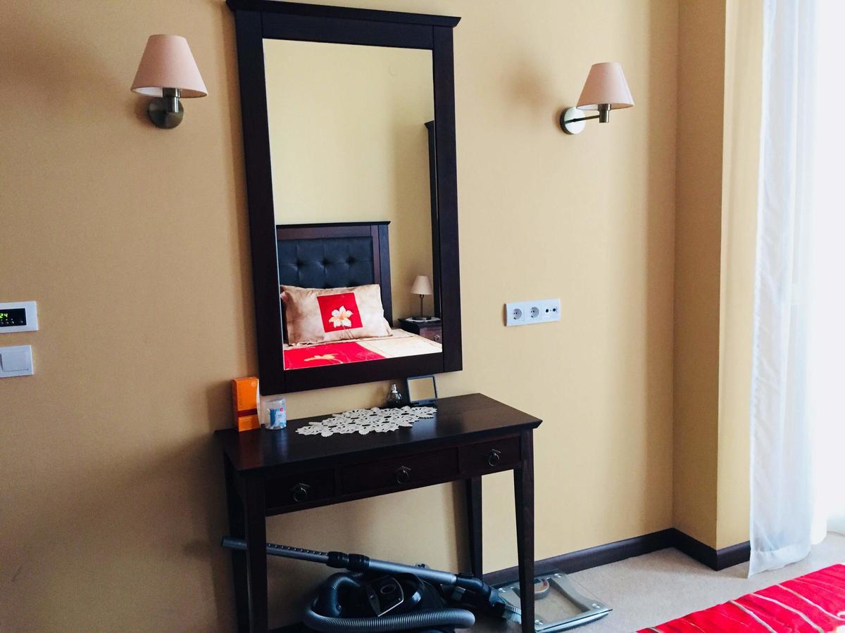 Barcelo Seaview Apartment Slântsjev Brjag Eksteriør bilde